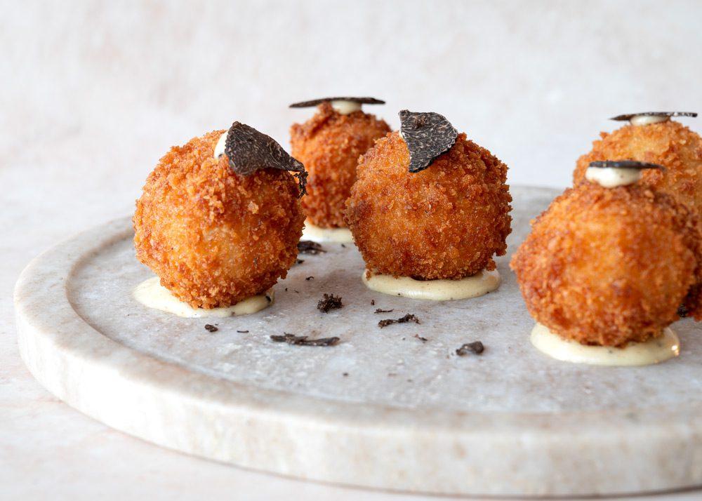 Arancini med svampe og trøffelmayo